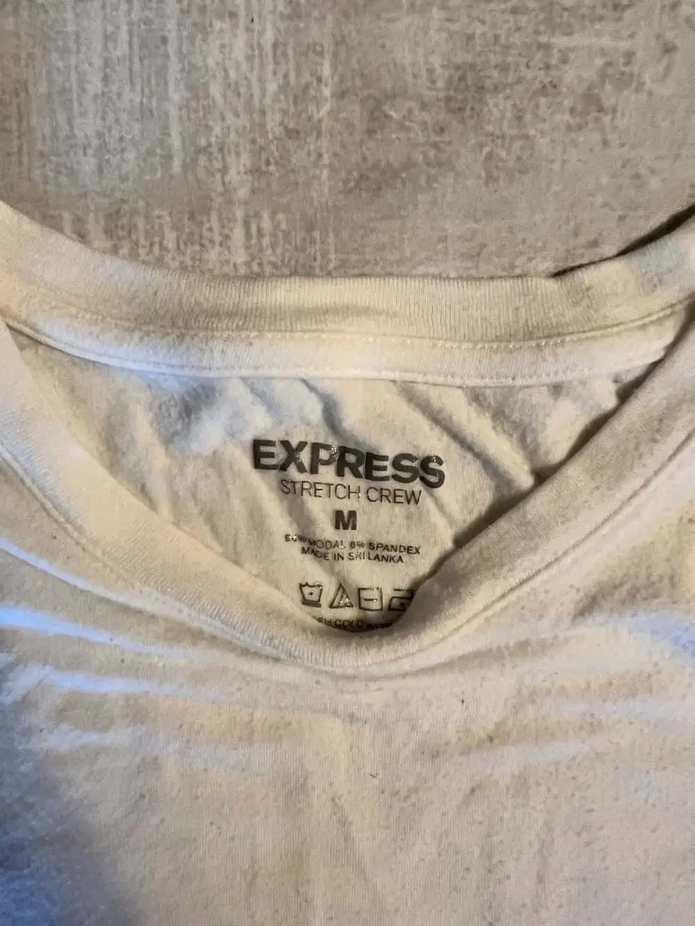 Express Men's Stretch Crew Neck Long Sleeve Undershirt